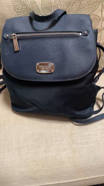 Michael Kors | Bags | Michael Kors Bedford Zip Bluenavy  display picture 2