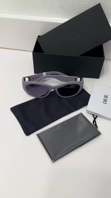 NIB DIOR® 30MONTAIGNE B5U SUNGLASSES 30Montaigne B5U Black Butterfly Sunglasses | DIOR main image 4