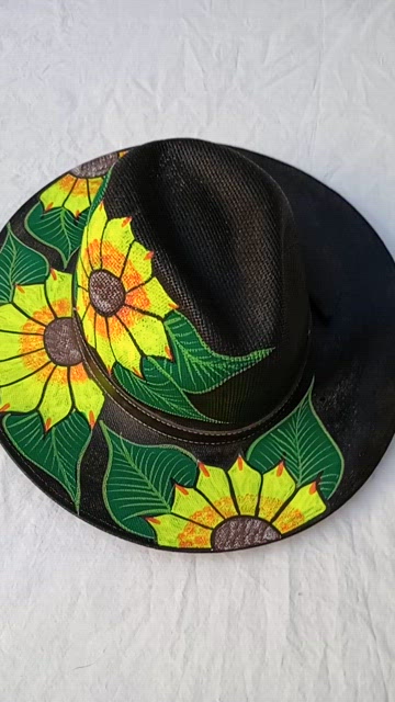 Hand Painted Black Hat with Sunflower and Leaf Design Summer Casual Floral Gift Hand Painted Black Hat with Sunflower and Leaf Design Summer  main image 2