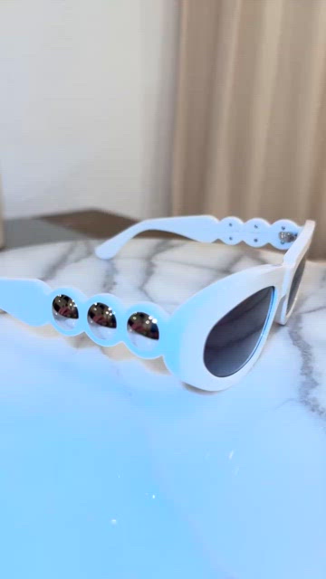 Alaia | Accessories | Alaia Ivorysmokesilver Cat Eye  display picture 2