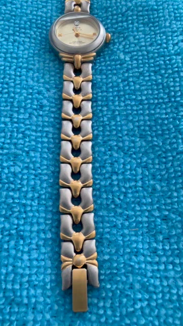 Vintage NWT Anne Klein II Diamond Collection Two-Tone Fashion Bracelet Watch il_1080xN.5979342923_787d.jpg main image 4