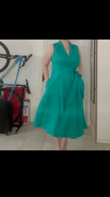 Alfani Green Sleeveless Wrap Midi Dress