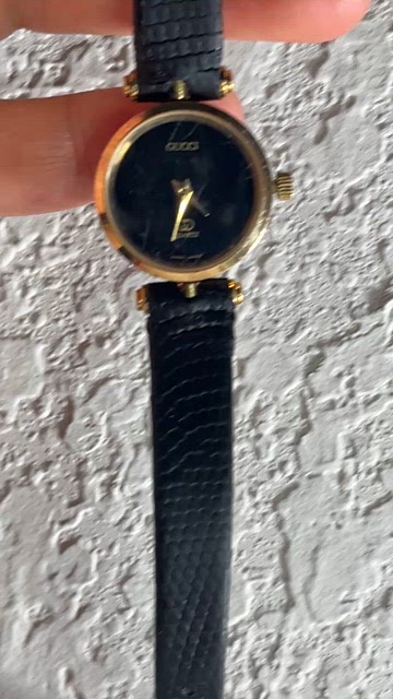 GUCCI 2000L “Stacked” Case black Ladies Watch Watch Gucci Black in Gold plated - 40816449 main image 4