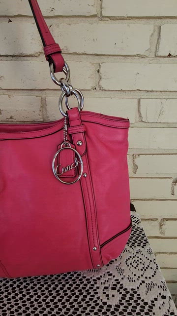 Coach | Bags | Euc Coach Alexandra Hot Pink Leather Shoulder  display picture 1