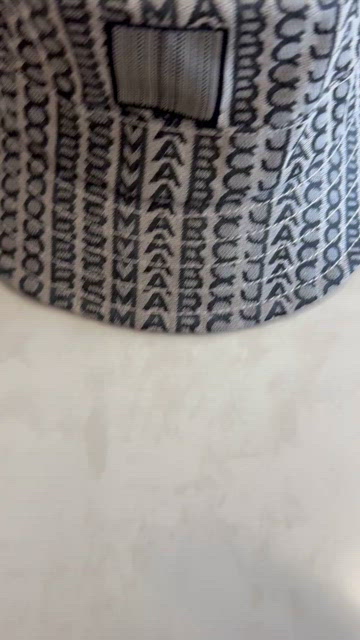 Marc Jacobs | Accessories | Marc Jacobs Monochrome Women  display picture 3