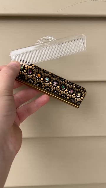 Vintage | Accessories | Vintage Plastic Vanity Comb With A  display picture 3