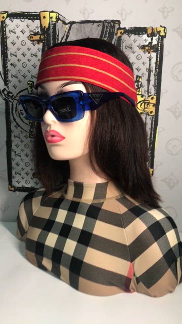 New Authentic Prada PR13Z Sunglasses – Blue Frame / Grey Lenses, Square Shape New Authentic Prada PR13Z Sunglasses – Blue Frame / Grey  main image 3