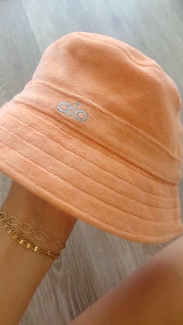 ALO Yoga | Accessories | Alo Yoga Orange Bucket French Terry  display picture 3