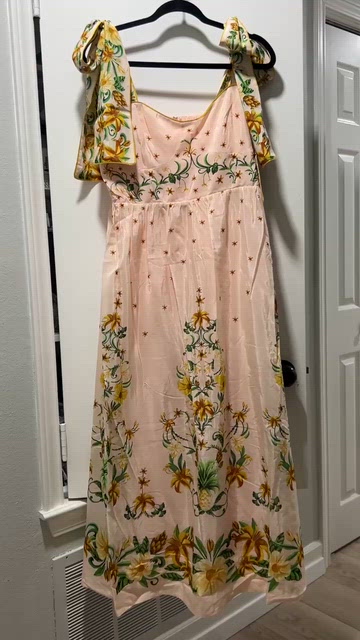 lainey midi dress Lainey Leaf Print Tiered Midi Dress Green