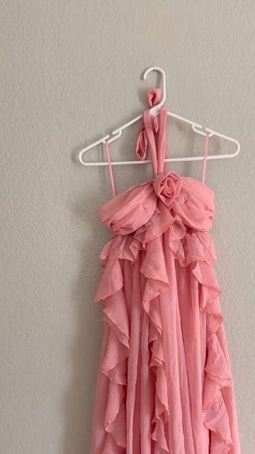 Selfie Leslie Santiago Cut-Out Ruffle Maxi Dress Blush